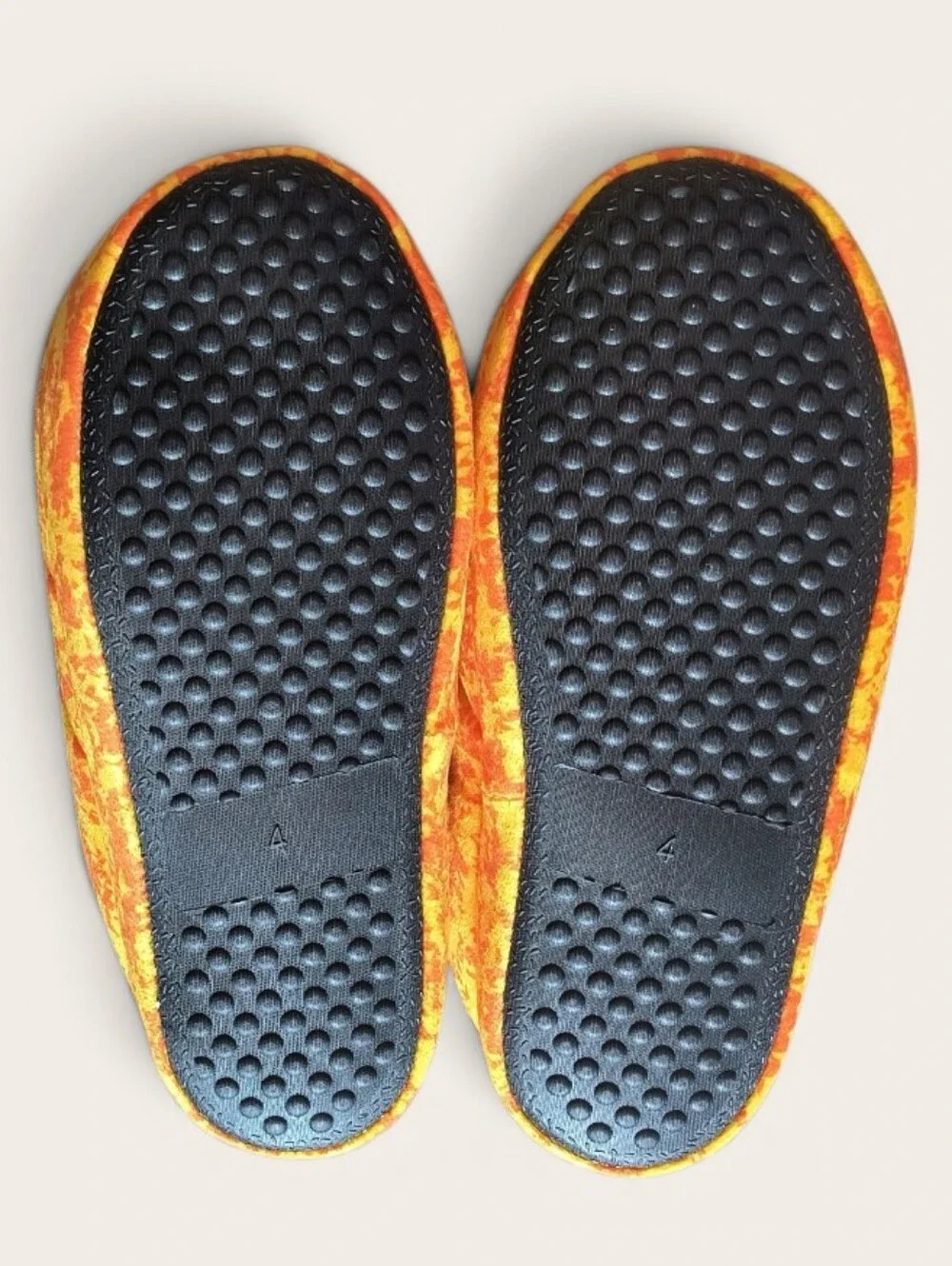 Naruto Shippuden Naruto Leaf Village Emblem Headband Style Slip-on Slippers